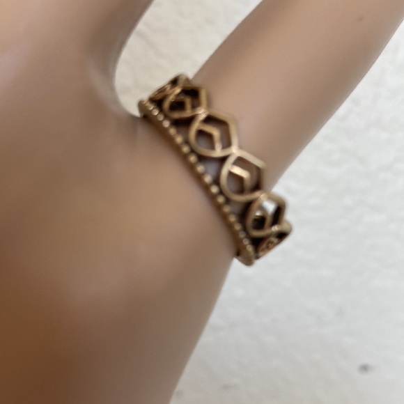 Chloe + Isabel Jewelry - Chloe and Isabel gold colored Ring Sz 6 3/4